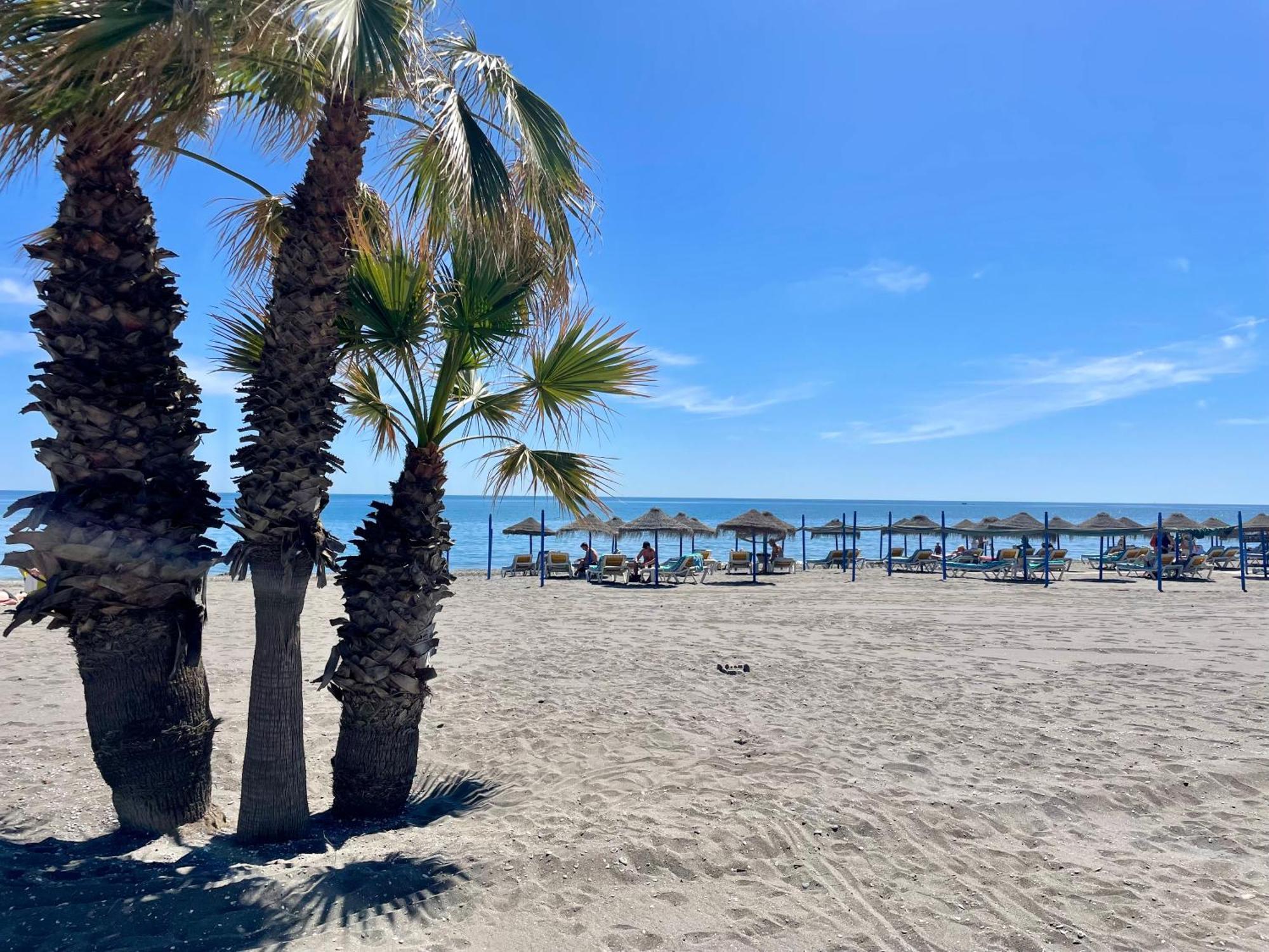 Alojamiento Torrox Playa Centro De Ocio Y Tiempo Libre Eksteriør billede